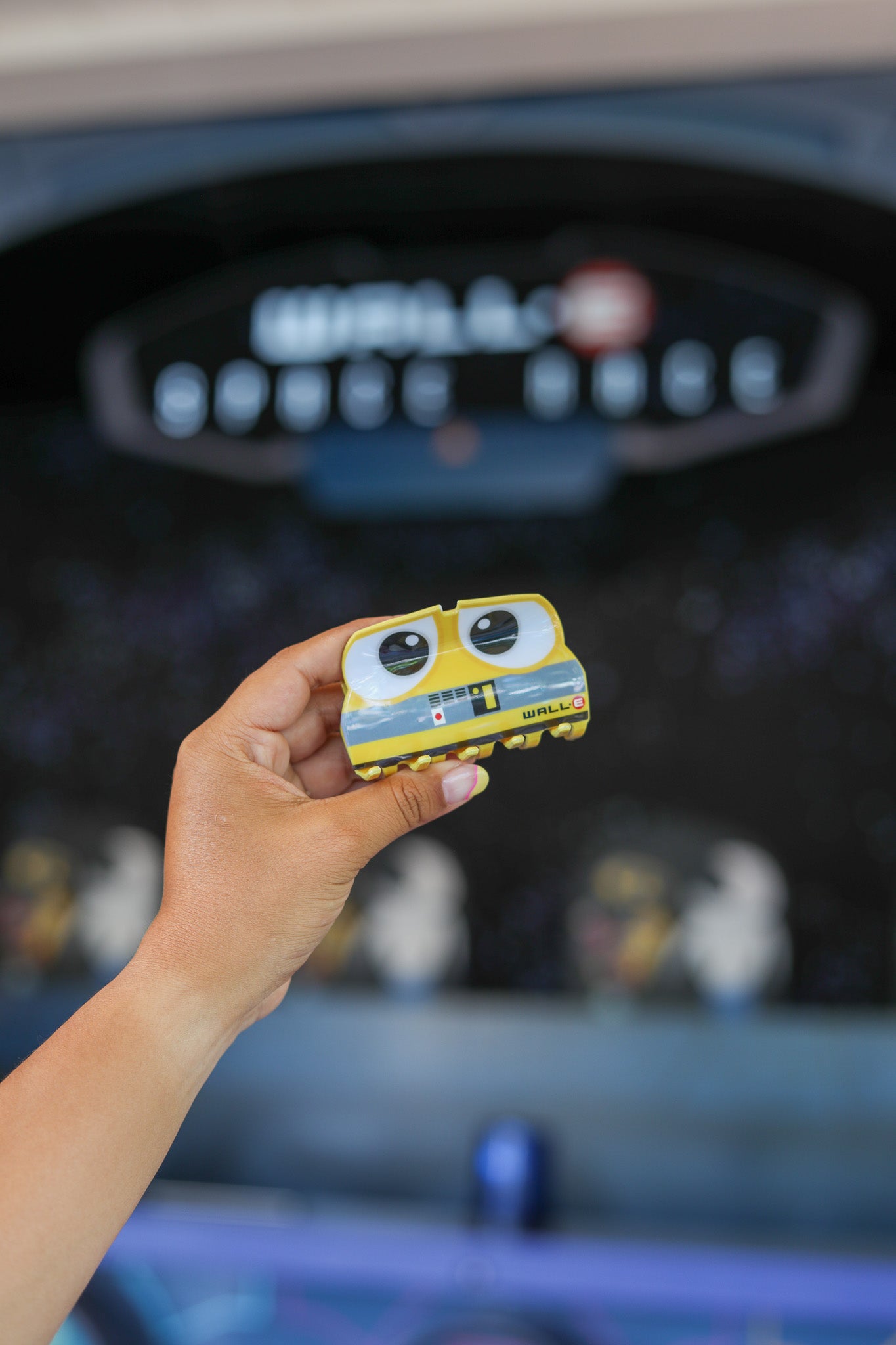 Wall-E Claw Clip