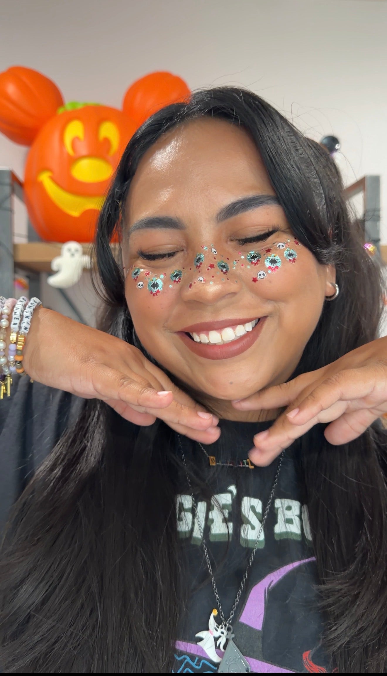 Man Eating Wreaths Pixie Dust Freckles