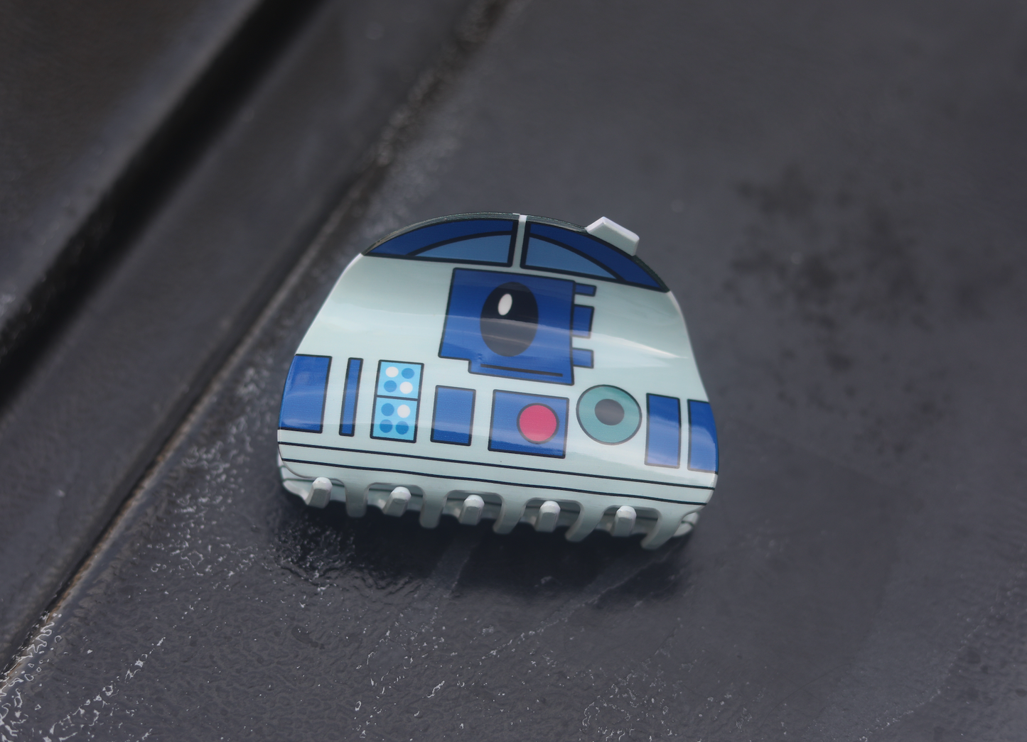 Blue Droid Claw Clip