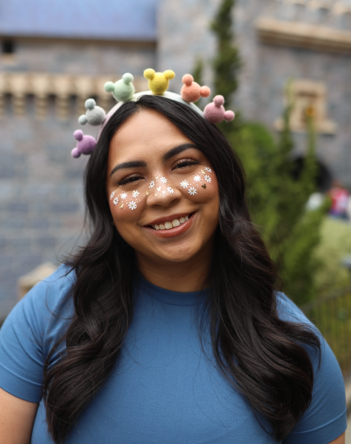 DAISY Pixie Dust Freckles